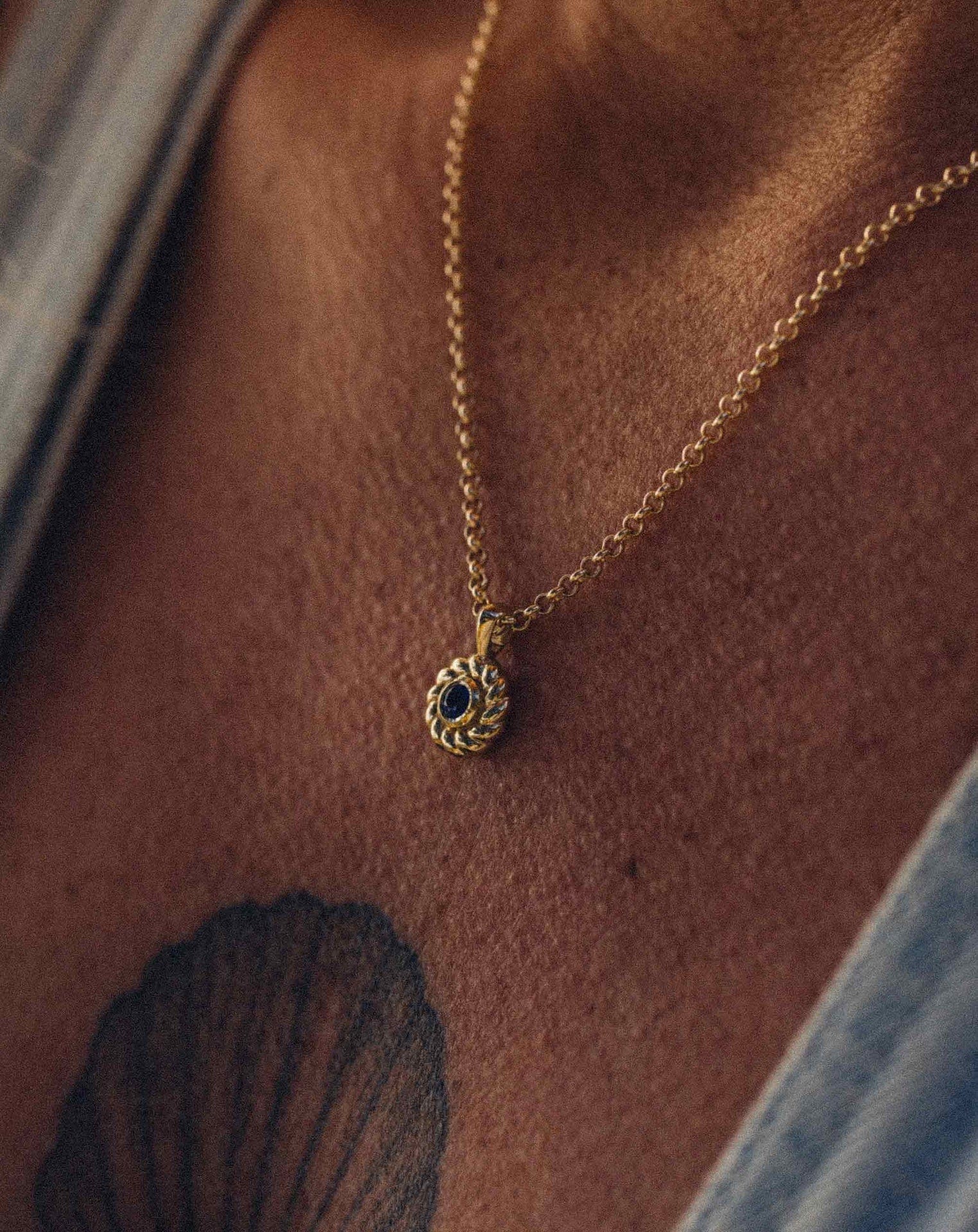 Sapphire Darling Knots Pendant
