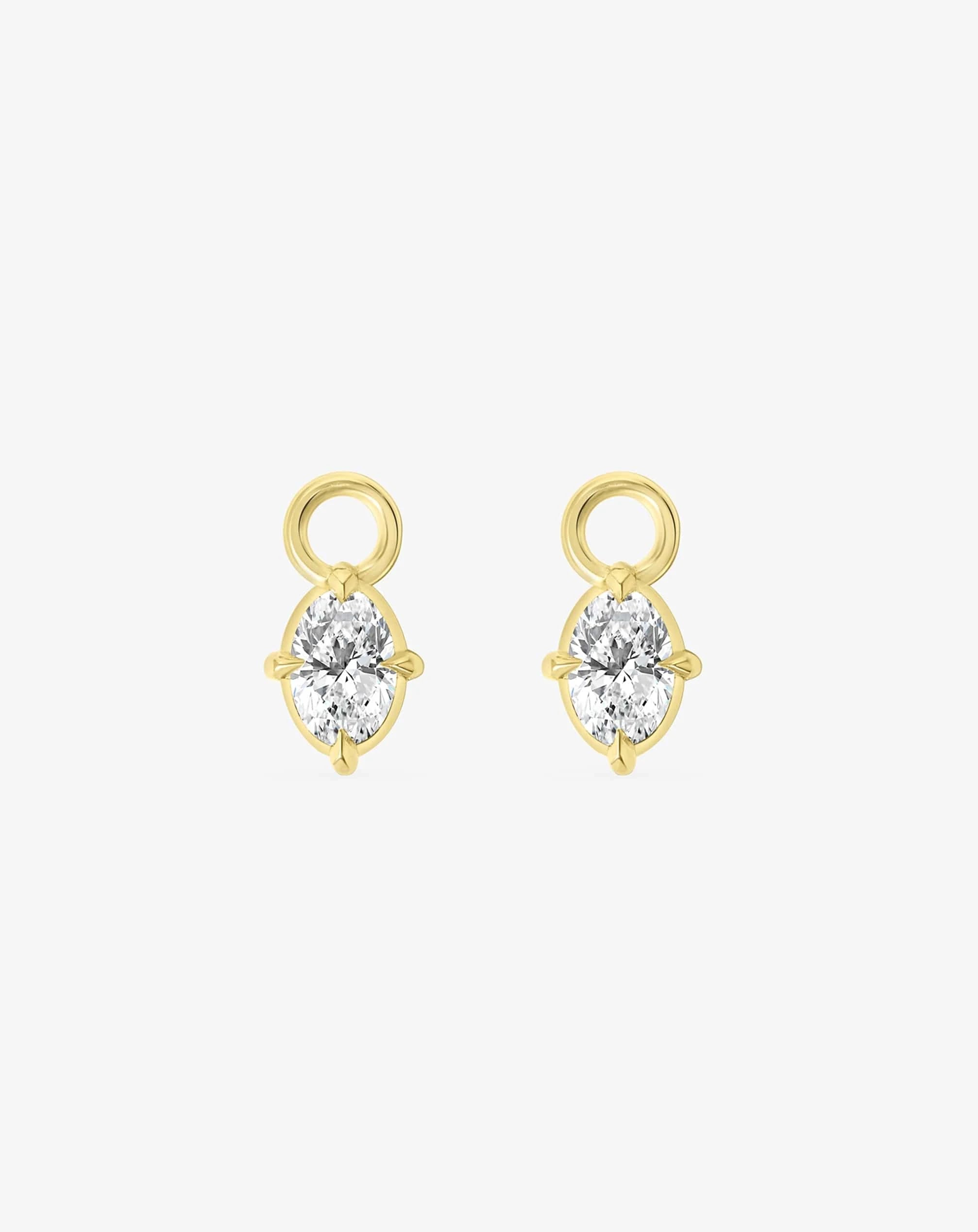 Boussole Huggie Charm in Yellow Gold - Oval Diamond