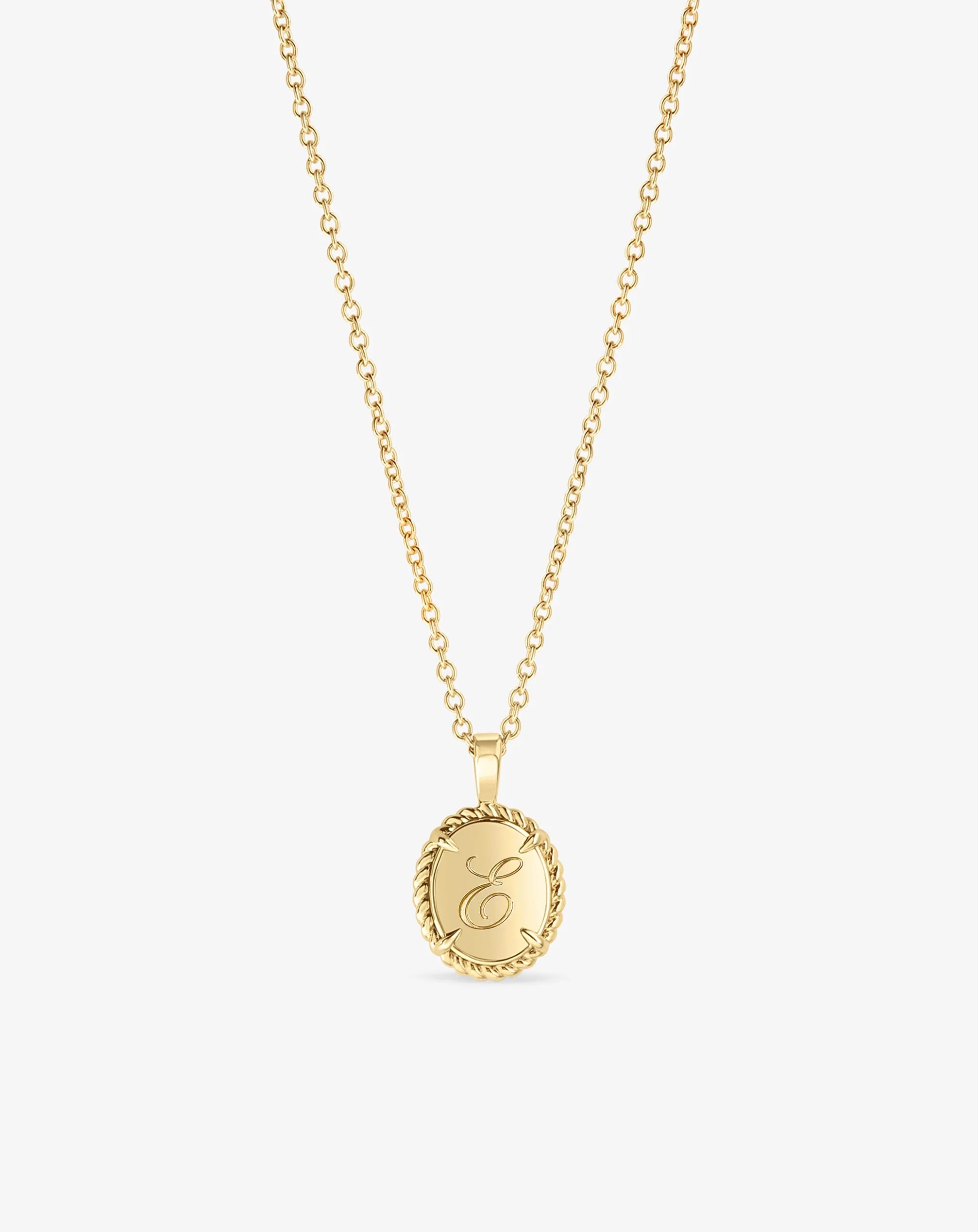 Knots Engraving Necklace