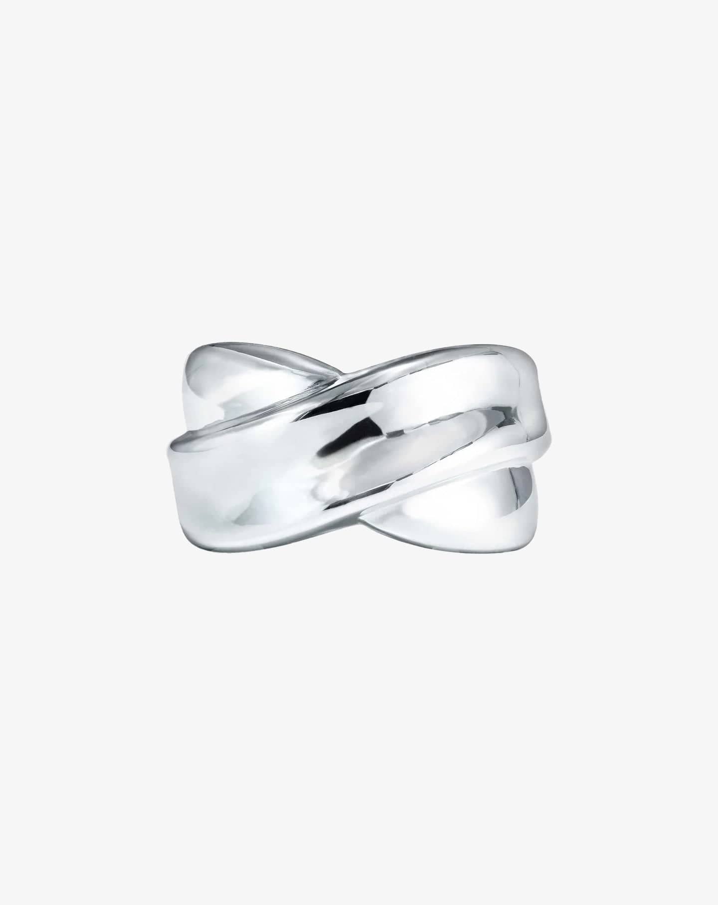 Lovers Knot Ring White Gold