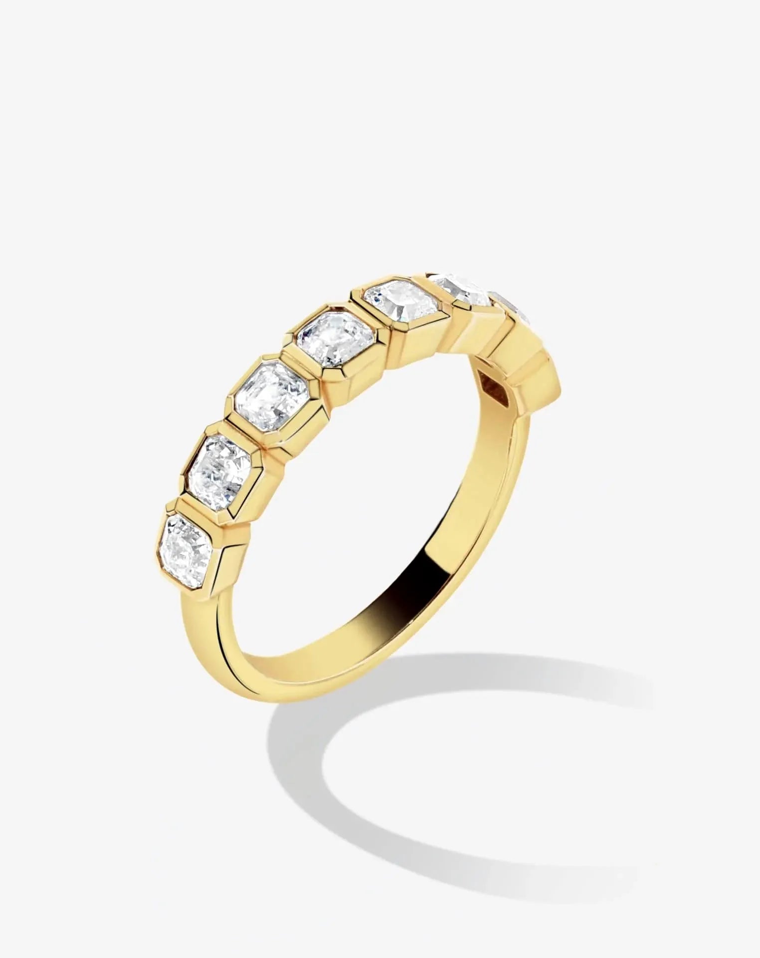 Belenos Asscher Cut Band
