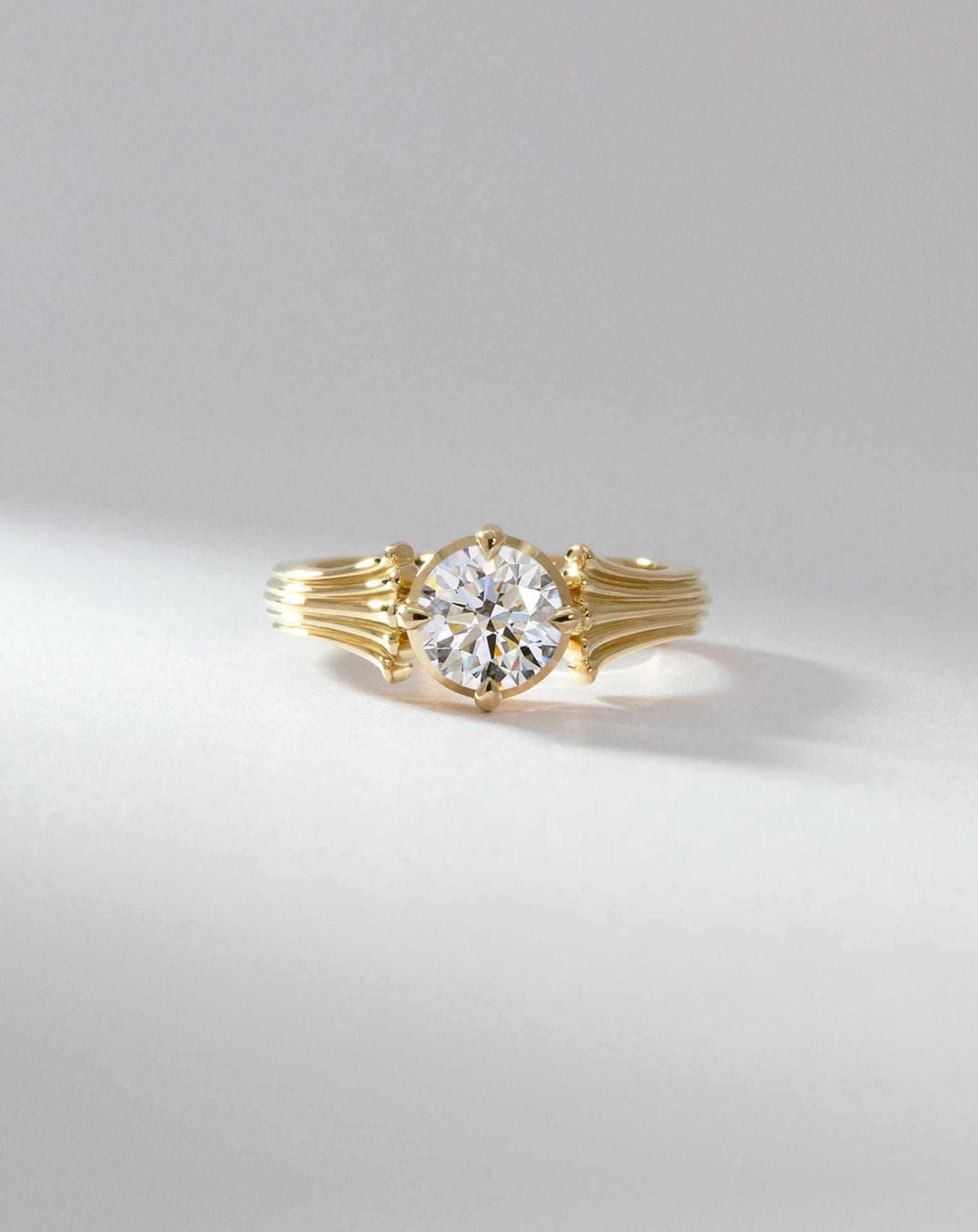 Round Boussole Solitaire