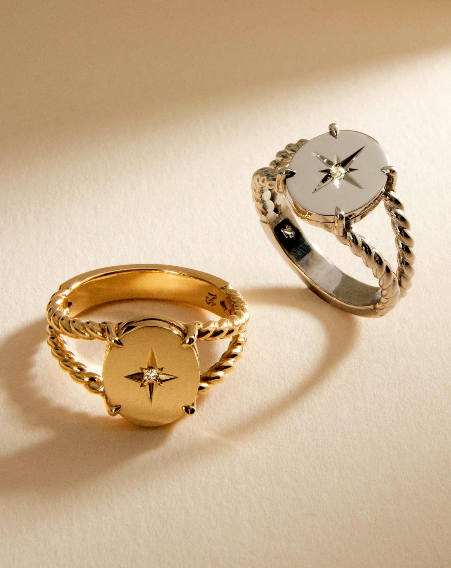Knots Star Set Signet Ring